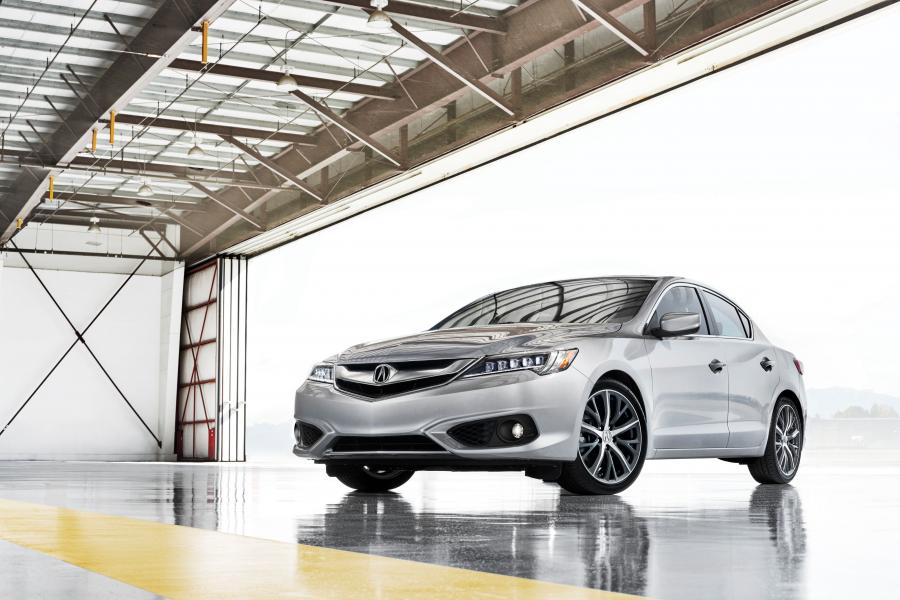  Acura ILX (DE) 2016 года  (фото 4 из 32)